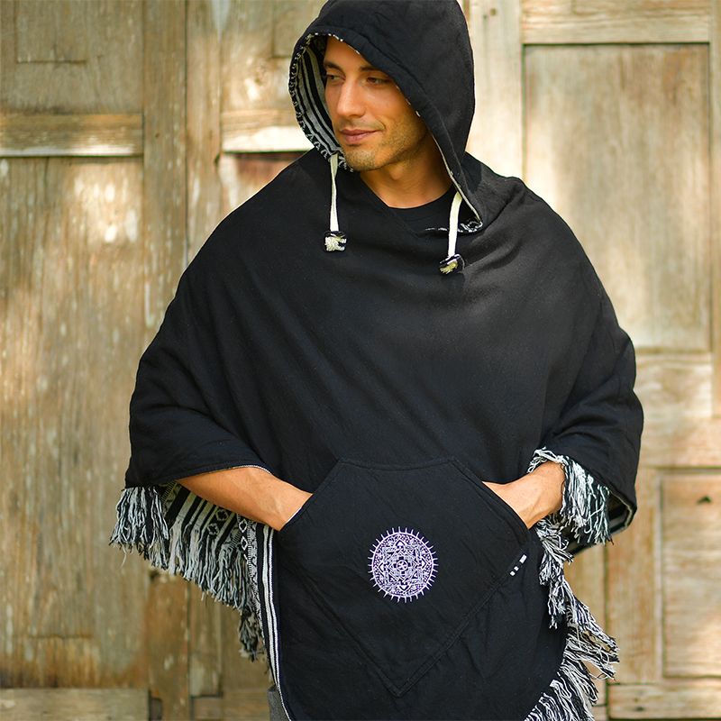 model-lxl Hippie Wendeponcho im Mexikaner Poncho Style Schwarz