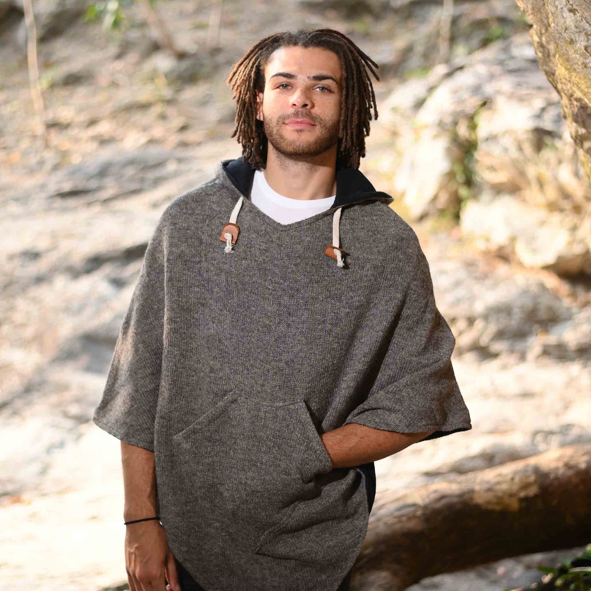 model-lxl Wollponcho Herren und Damen Abajo Grau