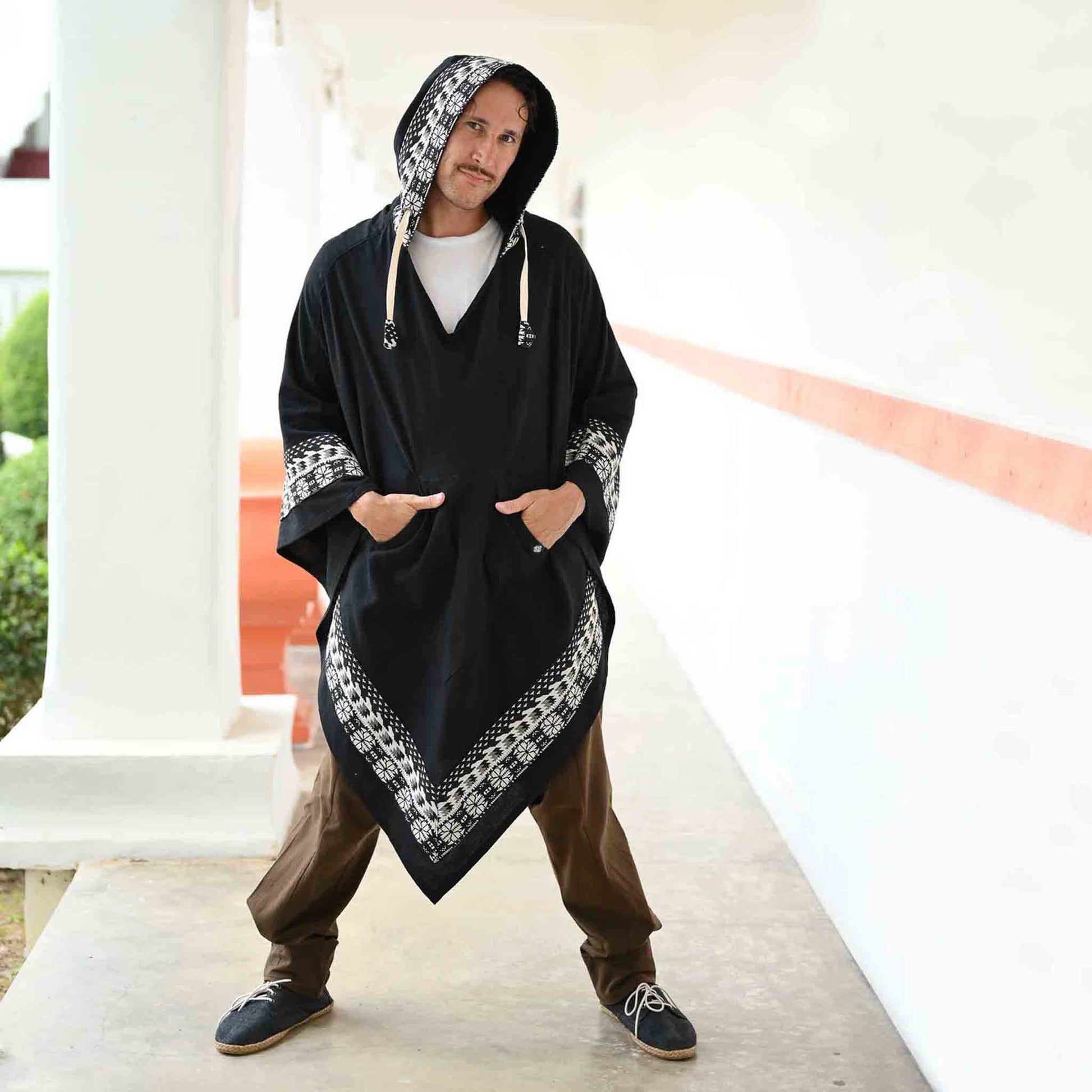 model-lxl Langer Poncho Mondscheinträumer Schwarz