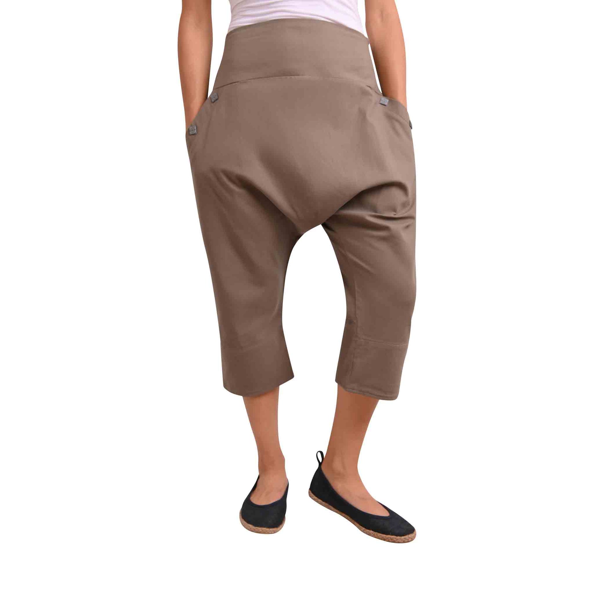 Kurze Boho Style Haremshose Auszeit Graubraun