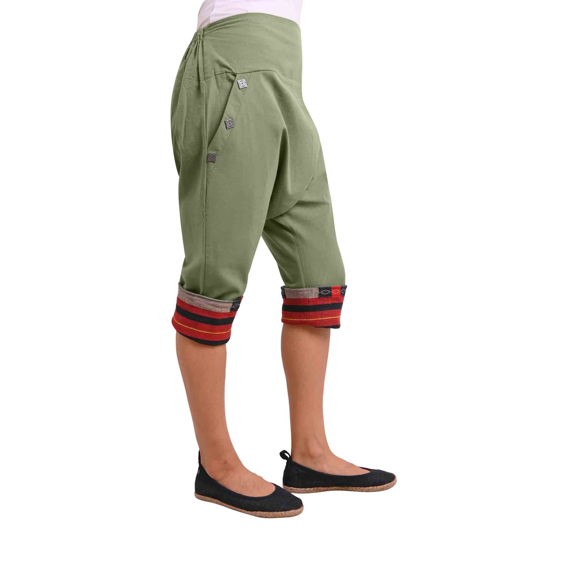 Kurze Boho Style Haremshose Auszeit Grün
