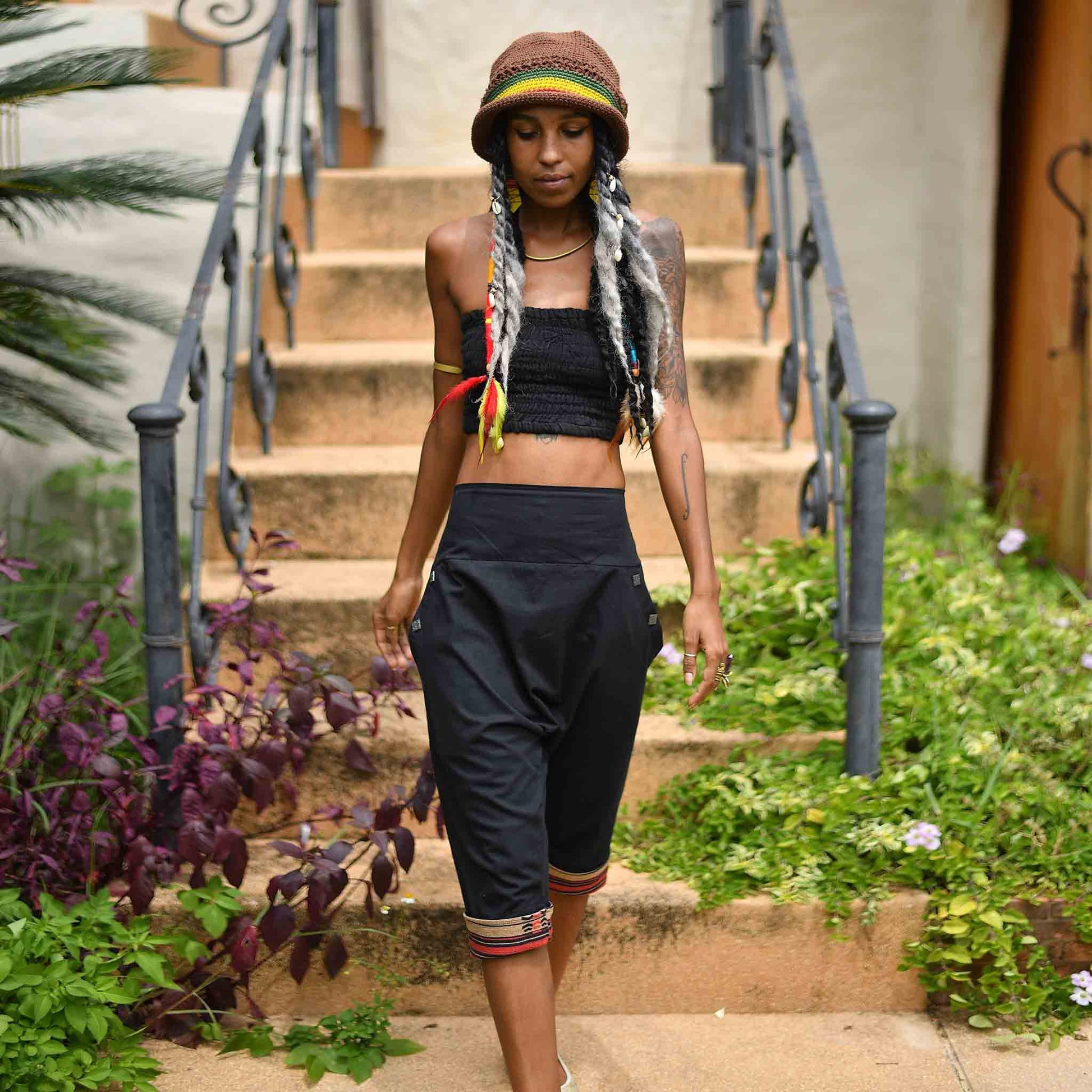 model-sm Kurze Boho Style Haremshose Auszeit Schwarz