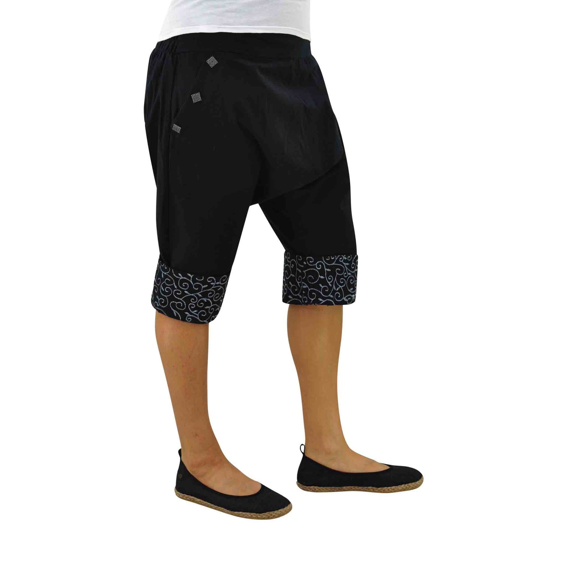 Kurze Boho Style Haremshose Pokhara Grau